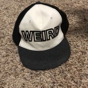“Weird” hat
